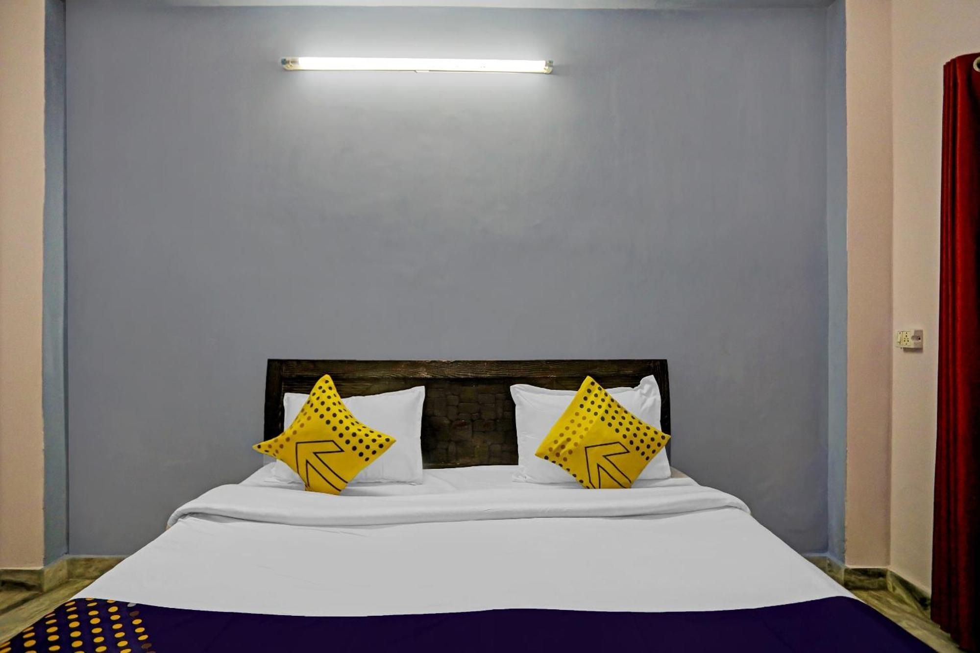 Spot On Raj Hotel Vip Near Worlds Of Wonder Kālkāji Devi Εξωτερικό φωτογραφία