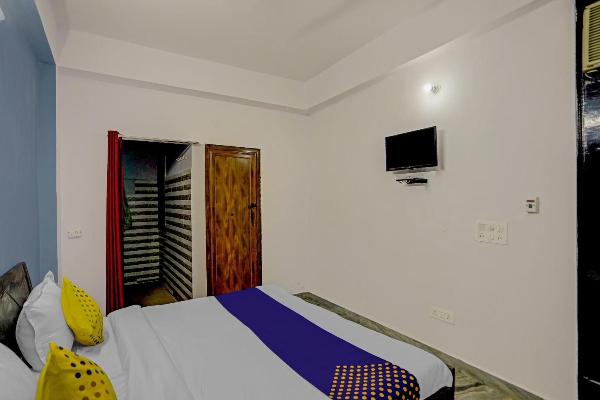 Spot On Raj Hotel Vip Near Worlds Of Wonder Kālkāji Devi Εξωτερικό φωτογραφία