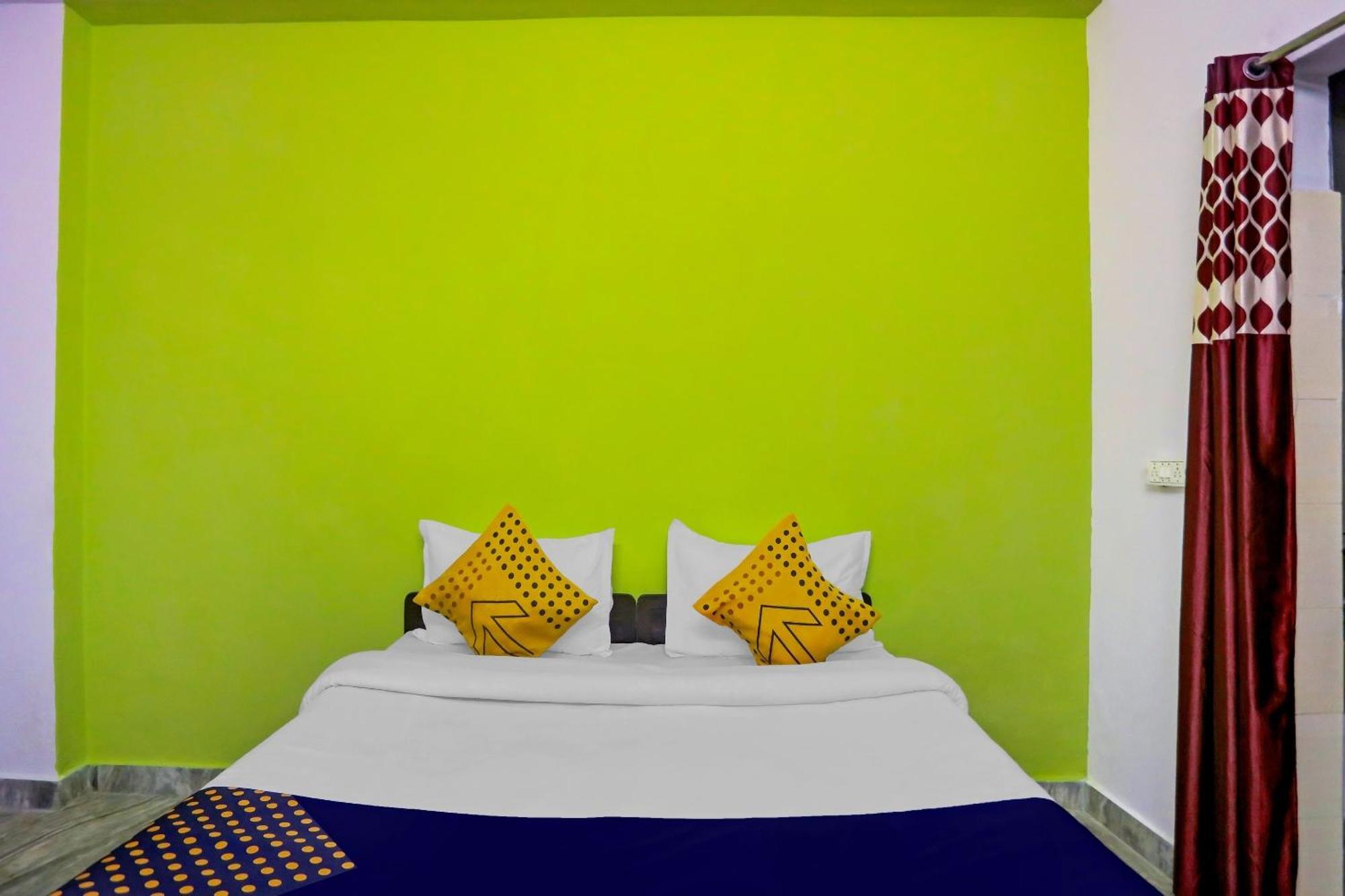 Spot On Raj Hotel Vip Near Worlds Of Wonder Kālkāji Devi Εξωτερικό φωτογραφία