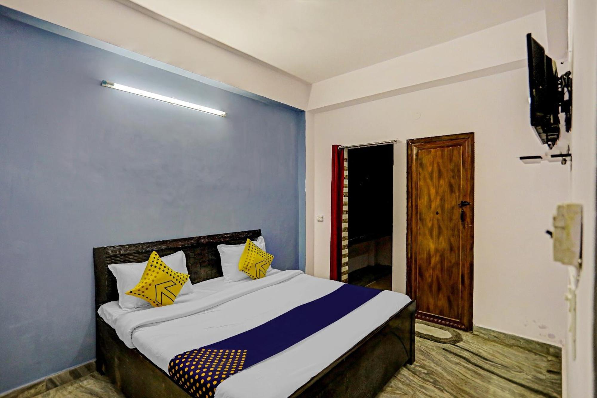 Spot On Raj Hotel Vip Near Worlds Of Wonder Kālkāji Devi Εξωτερικό φωτογραφία